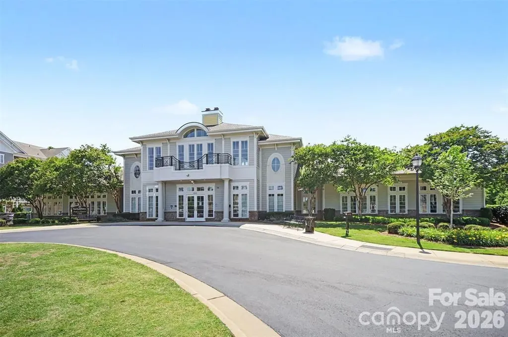 2162 Belle Vernon Avenue Charlotte NC 28210