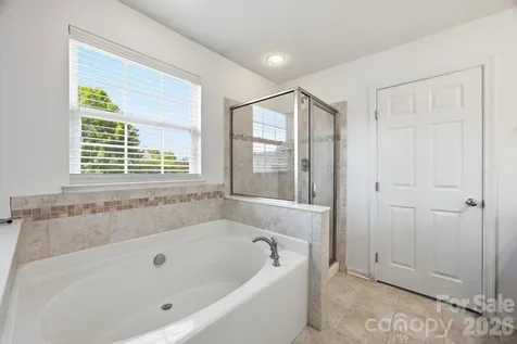 2162 Belle Vernon Avenue Charlotte NC 28210