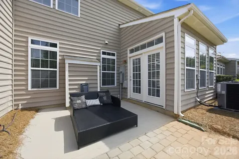2162 Belle Vernon Avenue Charlotte NC 28210