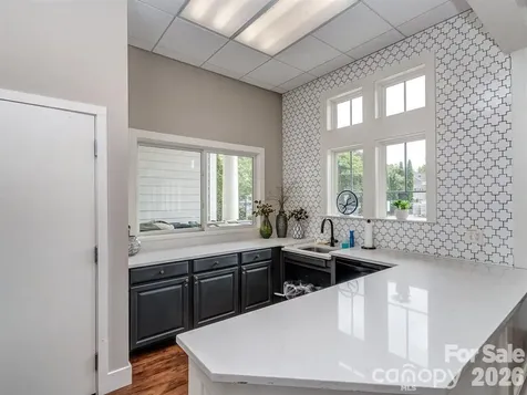 2162 Belle Vernon Avenue Charlotte NC 28210