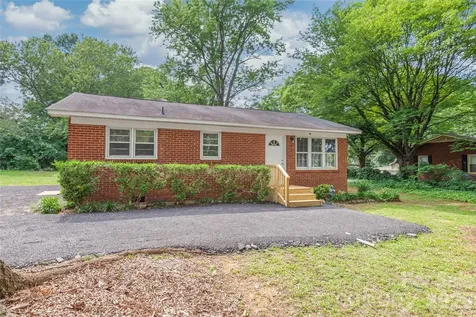 607 N Rocky River Road Monroe NC 28110