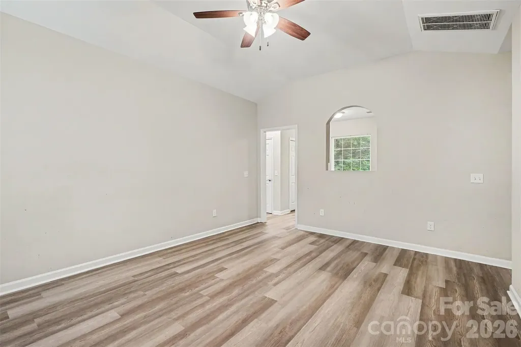 635 Johns Lane Gastonia NC 28052