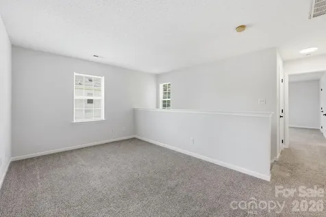 6912 Alanbrook Road Charlotte NC 28215