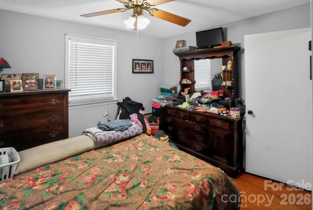 2291 19th Avenue NE Hickory NC 28601
