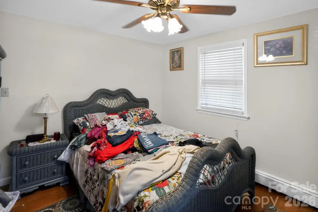 2291 19th Avenue NE Hickory NC 28601