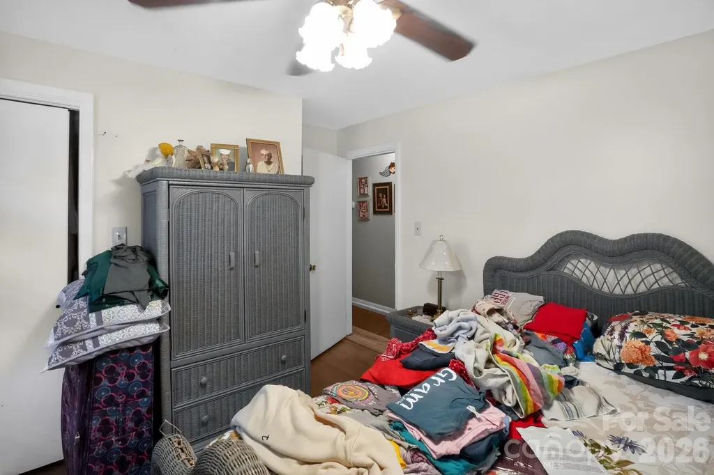 2291 19th Avenue NE Hickory NC 28601