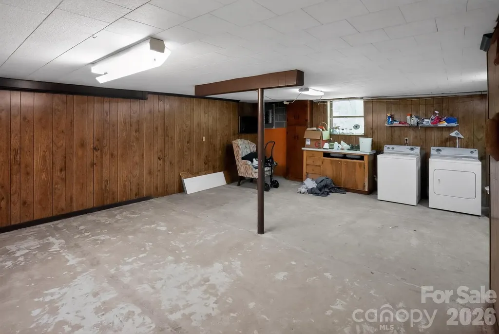 2291 19th Avenue NE Hickory NC 28601