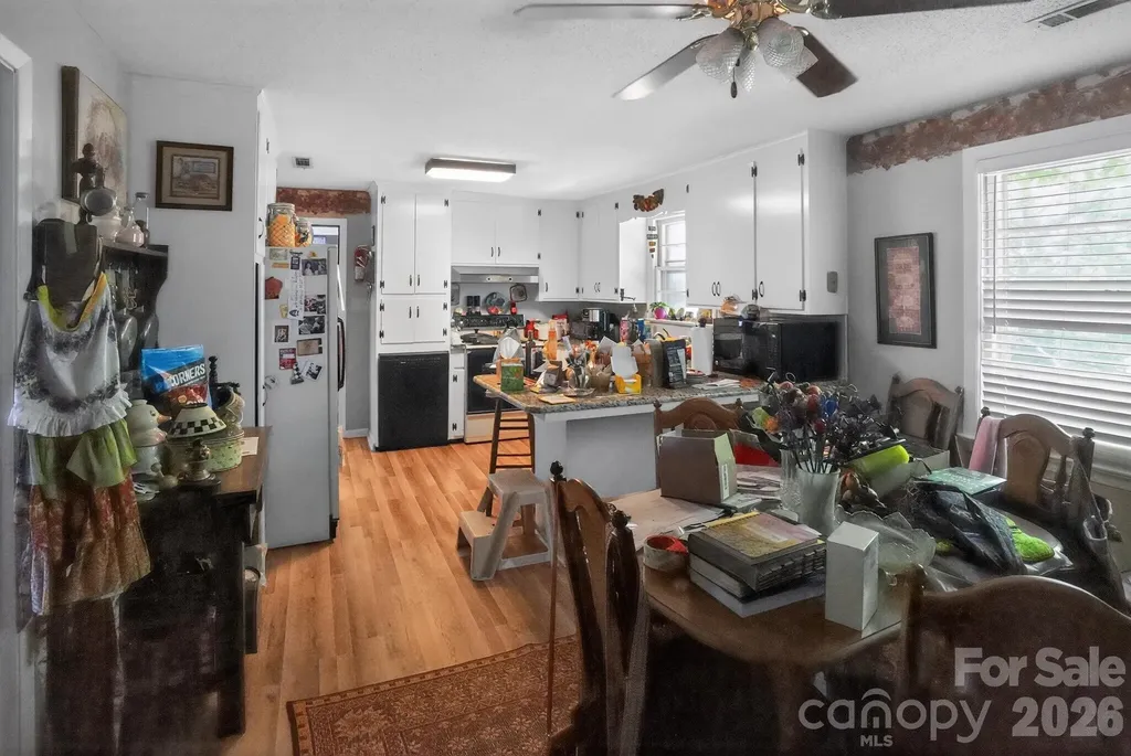 2291 19th Avenue NE Hickory NC 28601