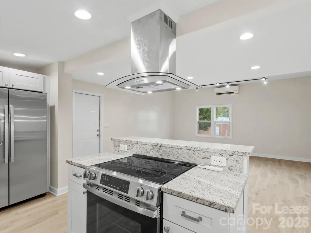 112 W Main Street Burnsville NC 28714