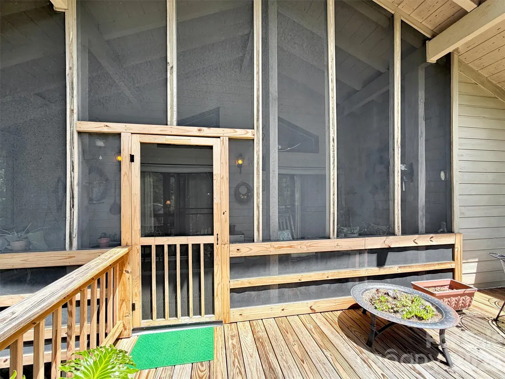 72 Sanctuary Road Maggie Valley NC 28751