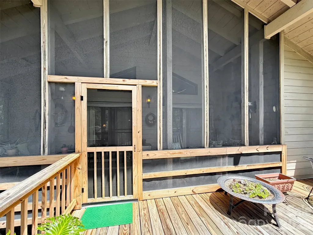 72 Sanctuary Road Maggie Valley NC 28751