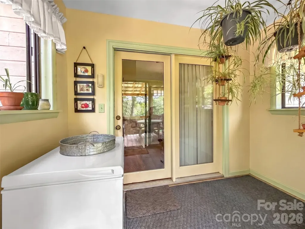 72 Sanctuary Road Maggie Valley NC 28751