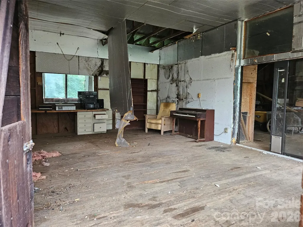 610 Emmas Grove Road Fletcher NC 28732