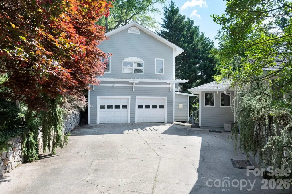 38 Lookout Road Asheville NC 28804