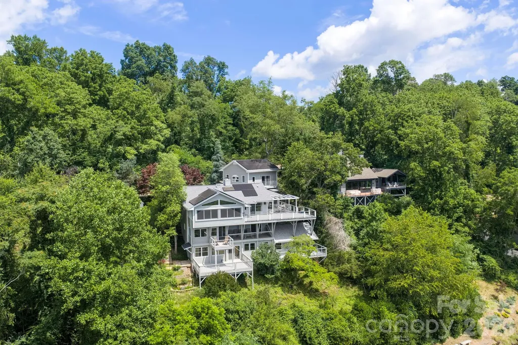 38 Lookout Road Asheville NC 28804