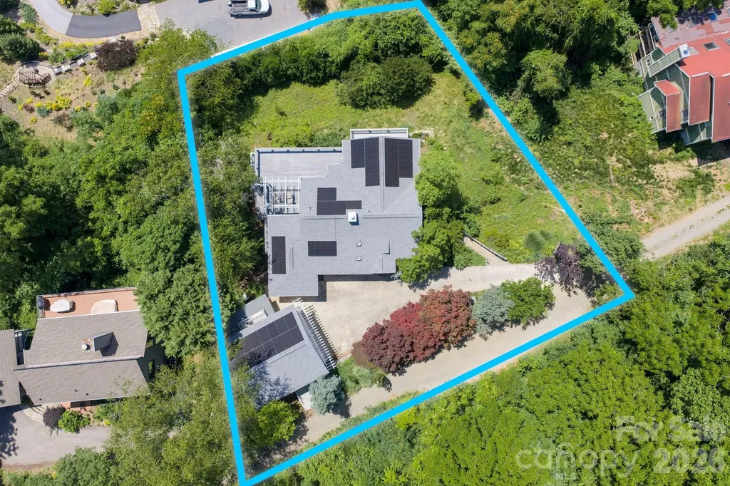 38 Lookout Road Asheville NC 28804