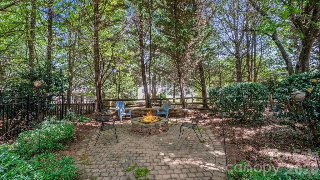 10209 Treetop Lane Cornelius NC 28031
