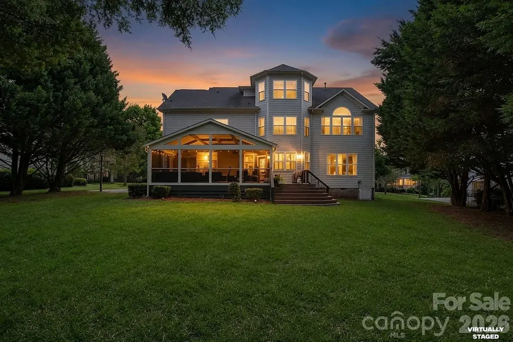 10209 Treetop Lane Cornelius NC 28031