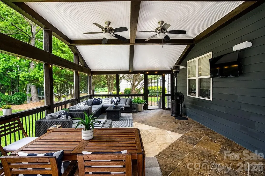 10209 Treetop Lane Cornelius NC 28031