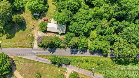1321 Mecklenburg Highway Mooresville NC 28115