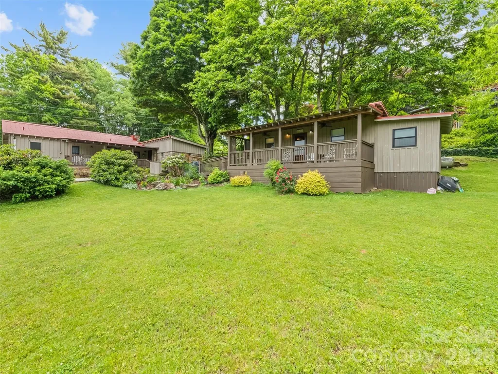 404 Red Bank Road Waynesville NC 28786