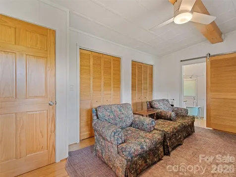 404 Red Bank Road Waynesville NC 28786