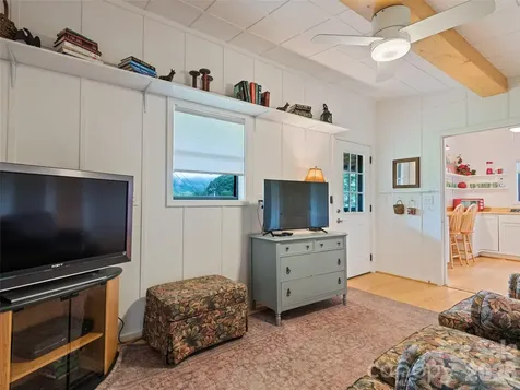 404 Red Bank Road Waynesville NC 28786
