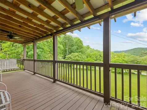 404 Red Bank Road Waynesville NC 28786