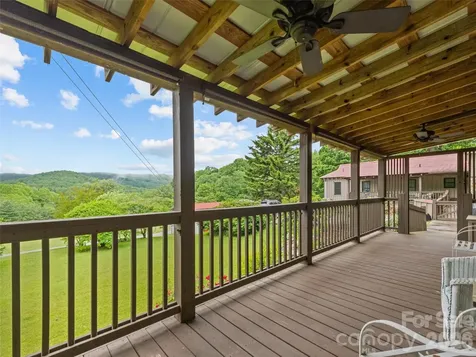 404 Red Bank Road Waynesville NC 28786