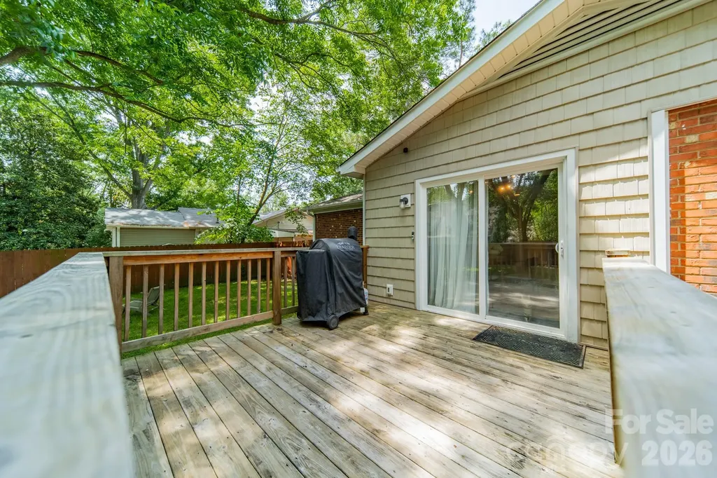 3723 Litchfield Road Charlotte NC 28211
