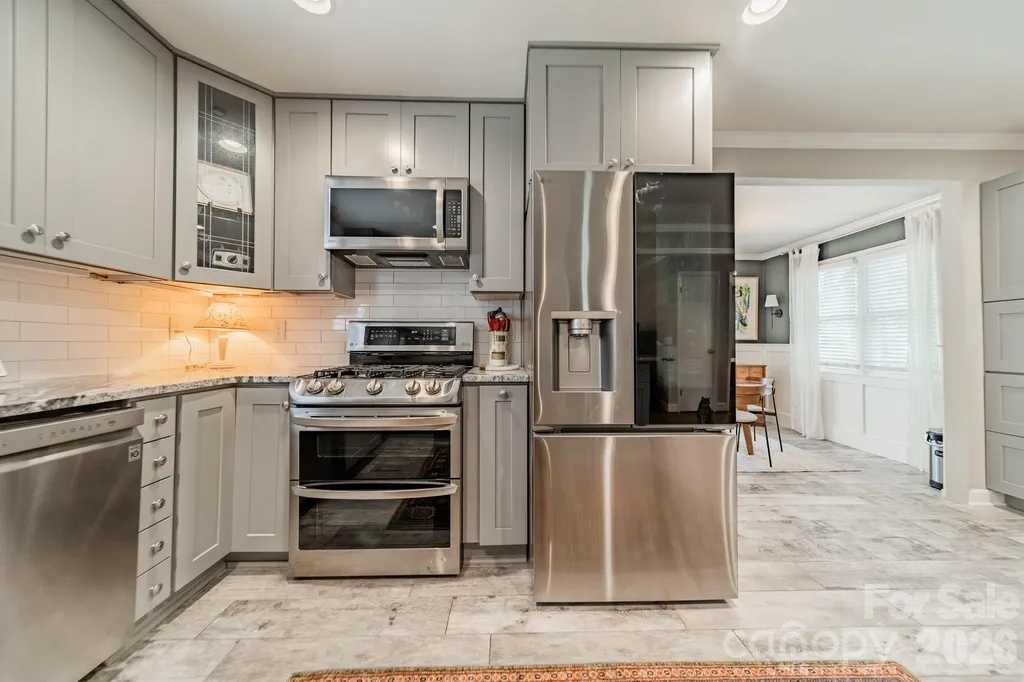3723 Litchfield Road Charlotte NC 28211