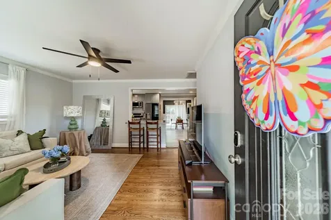3723 Litchfield Road Charlotte NC 28211