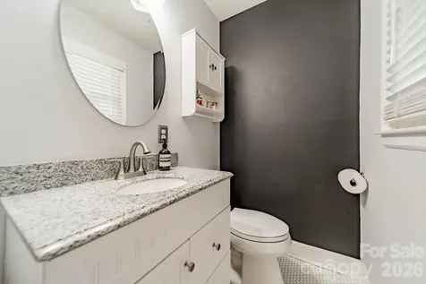 3723 Litchfield Road Charlotte NC 28211