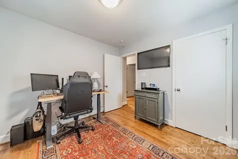 3723 Litchfield Road Charlotte NC 28211