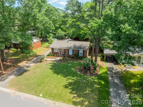 3723 Litchfield Road Charlotte NC 28211