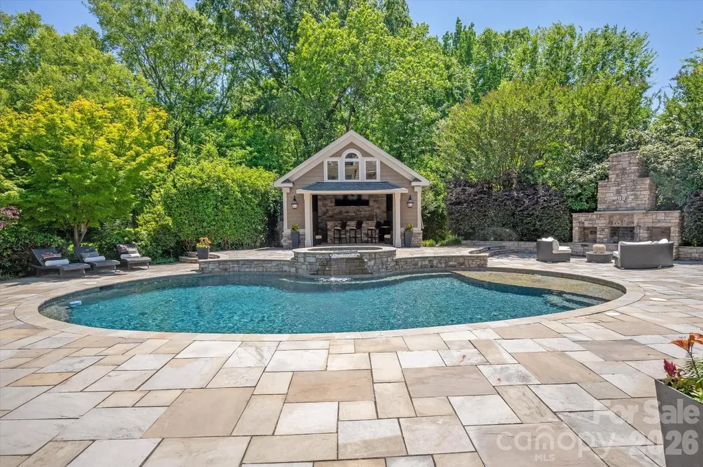 12509 Pine Valley Club Drive Charlotte NC 28277