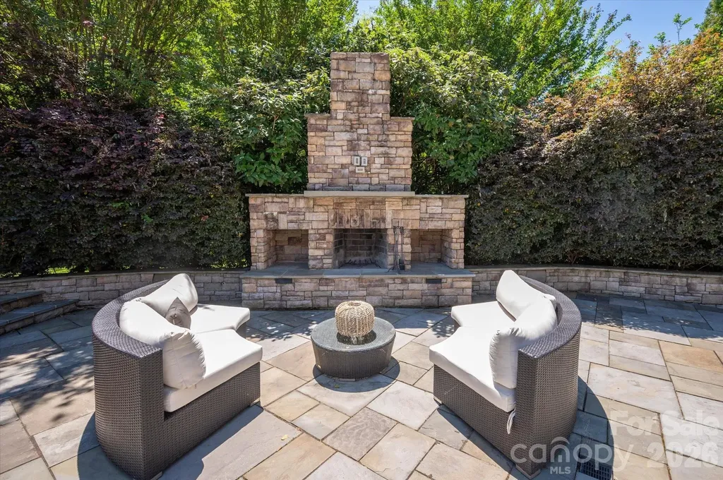 12509 Pine Valley Club Drive Charlotte NC 28277