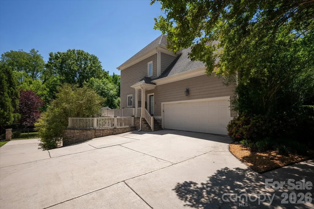 12509 Pine Valley Club Drive Charlotte NC 28277