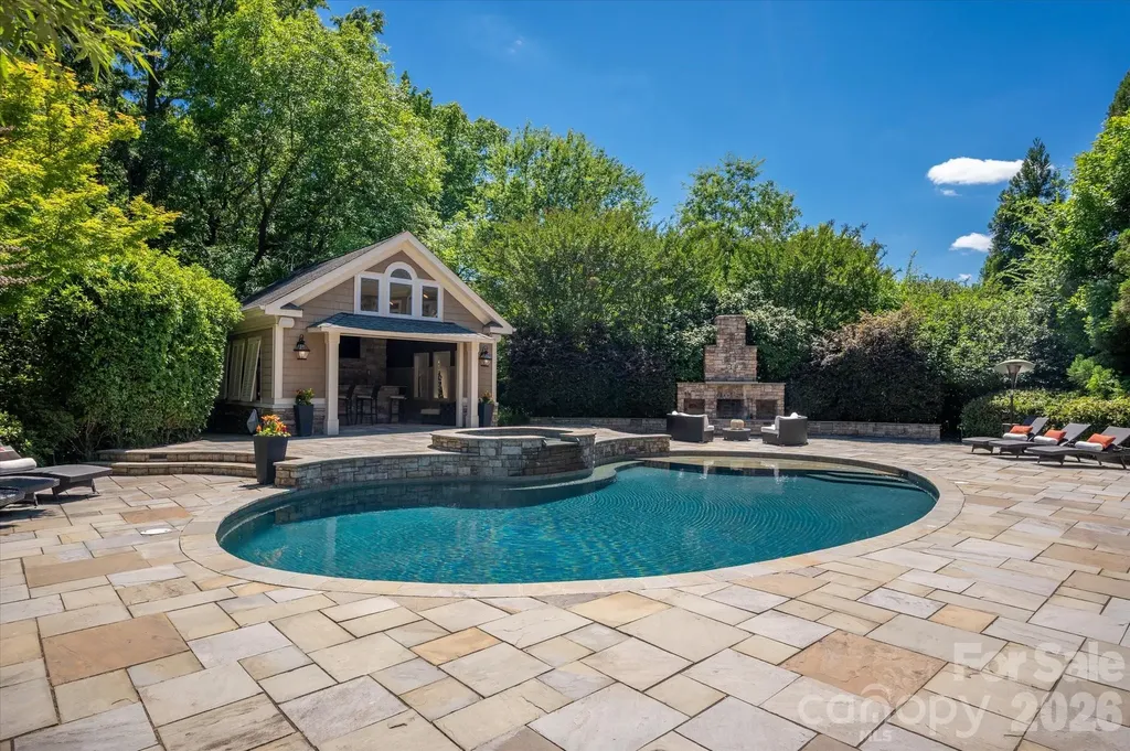 12509 Pine Valley Club Drive Charlotte NC 28277