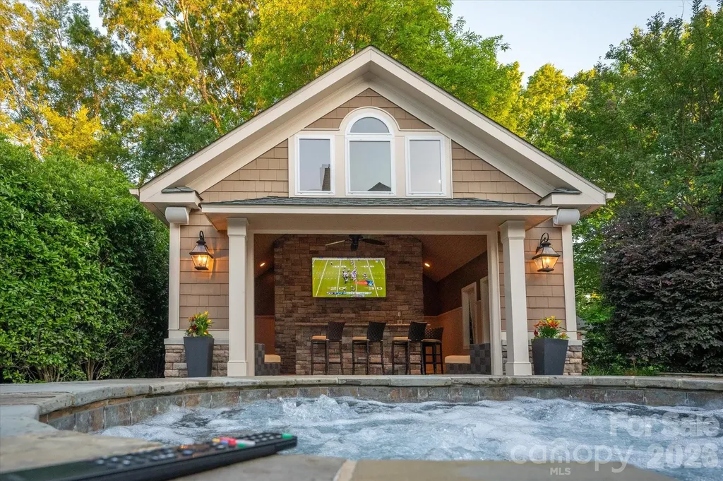 12509 Pine Valley Club Drive Charlotte NC 28277