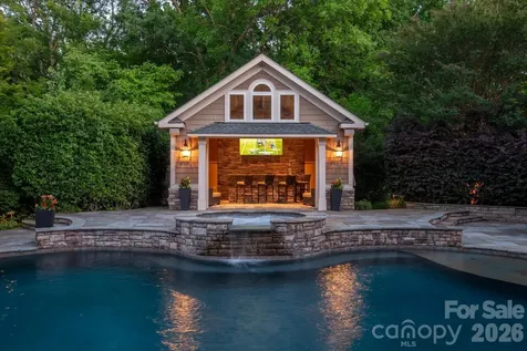 12509 Pine Valley Club Drive Charlotte NC 28277