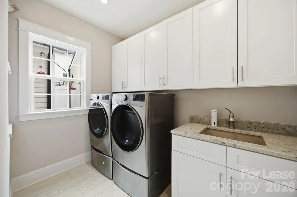 519 Griffith Village Lane Davidson NC 28036