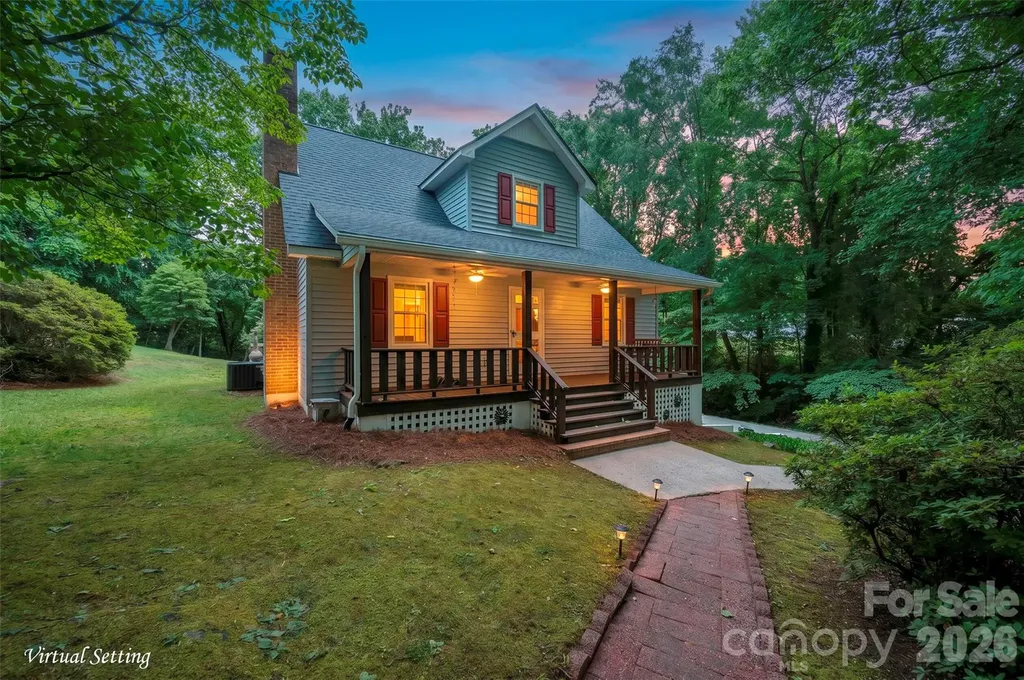 6175 La Crosse Court Clemmons NC 27012