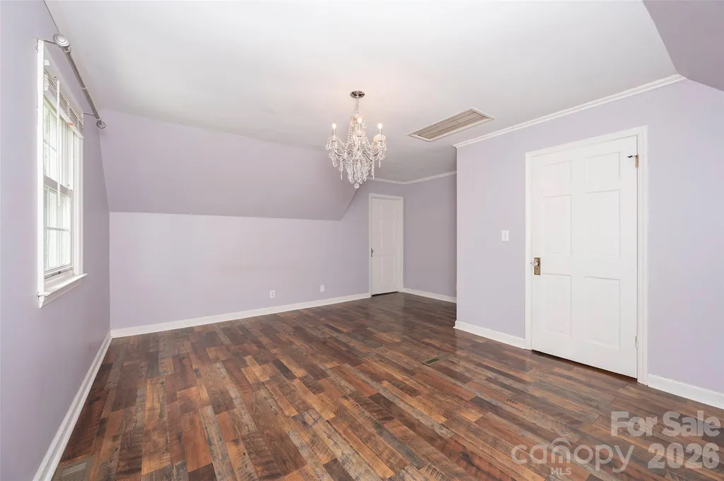 6175 La Crosse Court Clemmons NC 27012