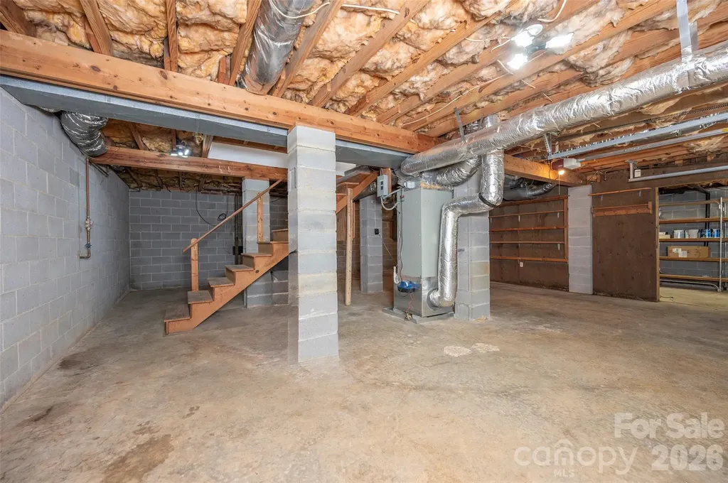6175 La Crosse Court Clemmons NC 27012