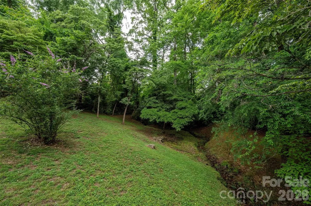 6175 La Crosse Court Clemmons NC 27012