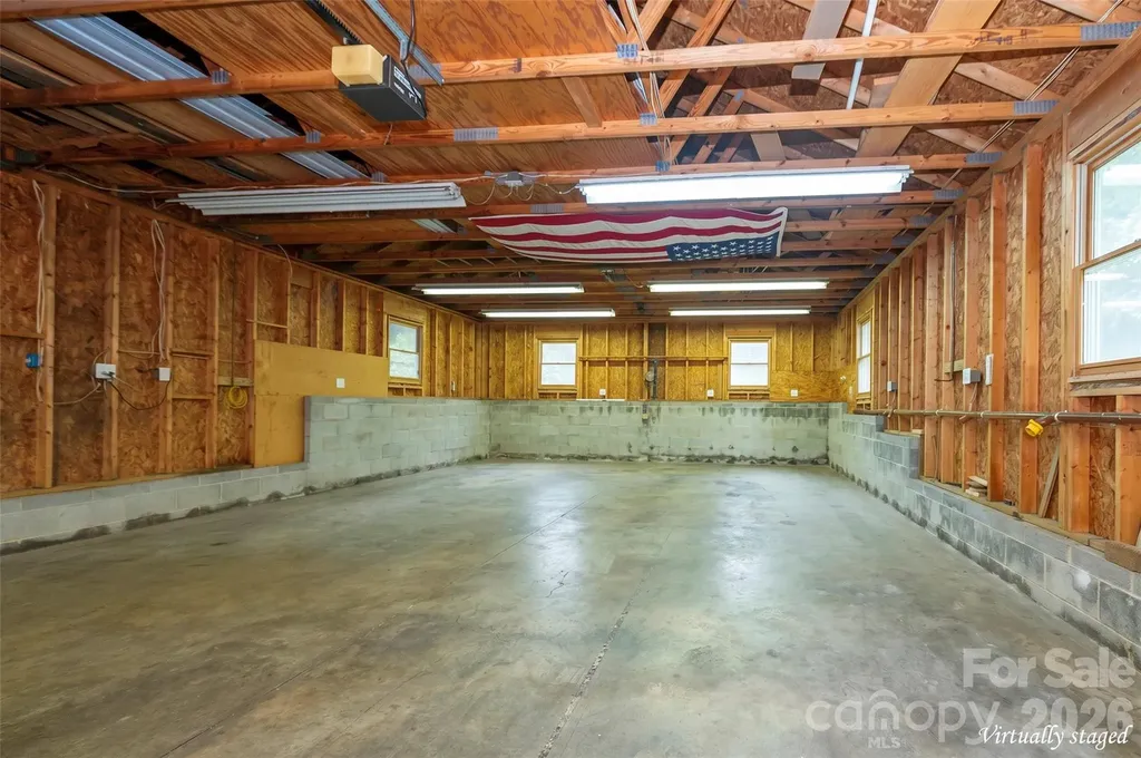 6175 La Crosse Court Clemmons NC 27012