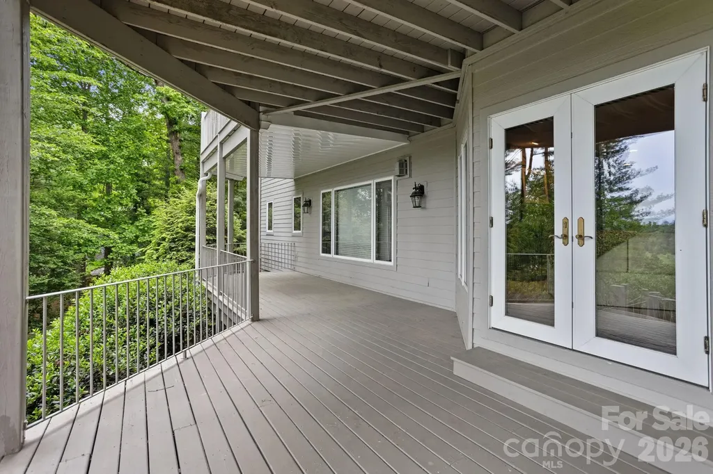 209 Pineholt Lane Flat Rock NC 28731