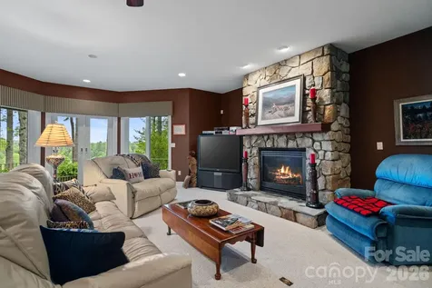 209 Pineholt Lane Flat Rock NC 28731