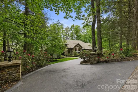 209 Pineholt Lane Flat Rock NC 28731